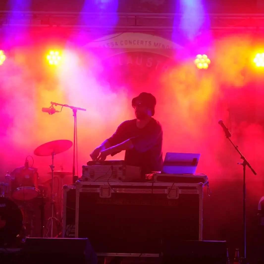 Equipos de iluminación Premium durante el festival Escranc 2021 en Menorca