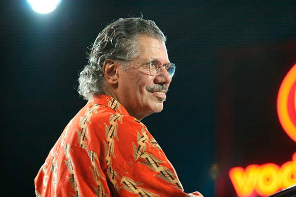 Chick Corea en concierto. Alquiler de equipos de iluminación y sonido para conciertos en Menorca. 